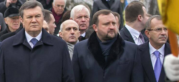 Янукович, Соркин, Арбузов и Клюев. Стараниями Кубива, их популярность растет. Фото Андрея Мосиенко