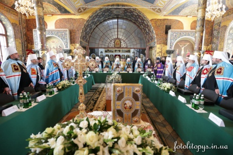 Собор епископов УПЦ избрал Онуфрия Фото с сайта news.church.ua