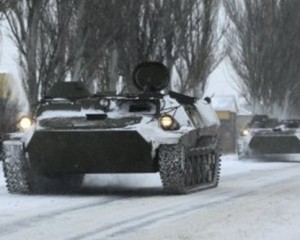 Террористы потеряли около 15 бронемашин и танков в боях в районе Дебальцево