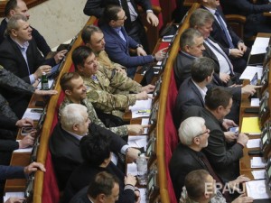 Рада разрешила пребывание на территории Украины миротворцев  Фото: ЕРА